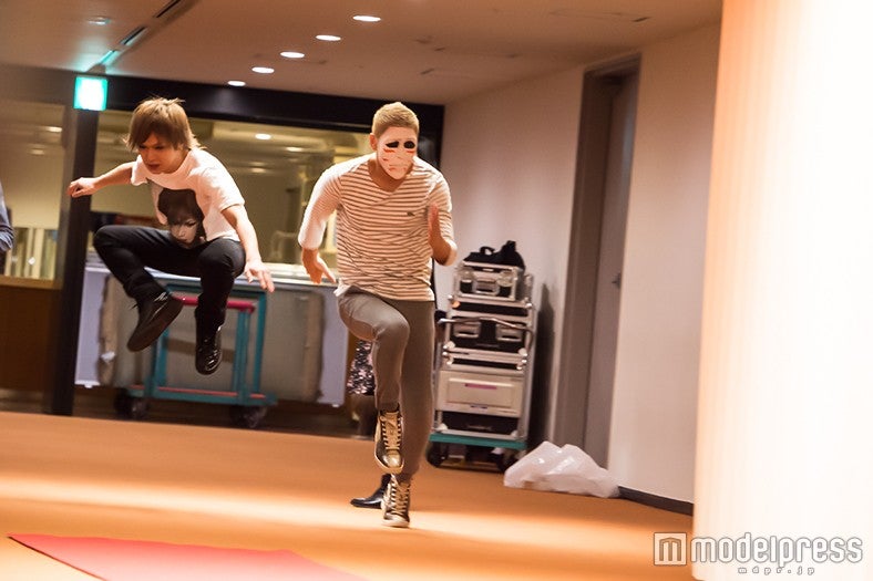 ゴールデンボンバー（C）モデルプレス