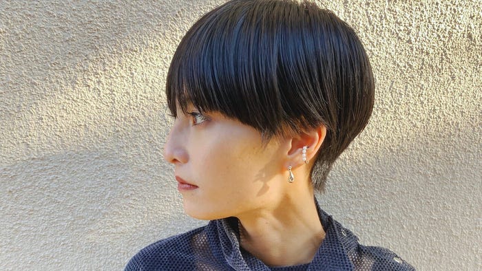 今や定番 女っぽさがアップする黒髪ヘア モデルプレス 今や定番 女っぽさがアップする黒髪ヘア モデルプレス
