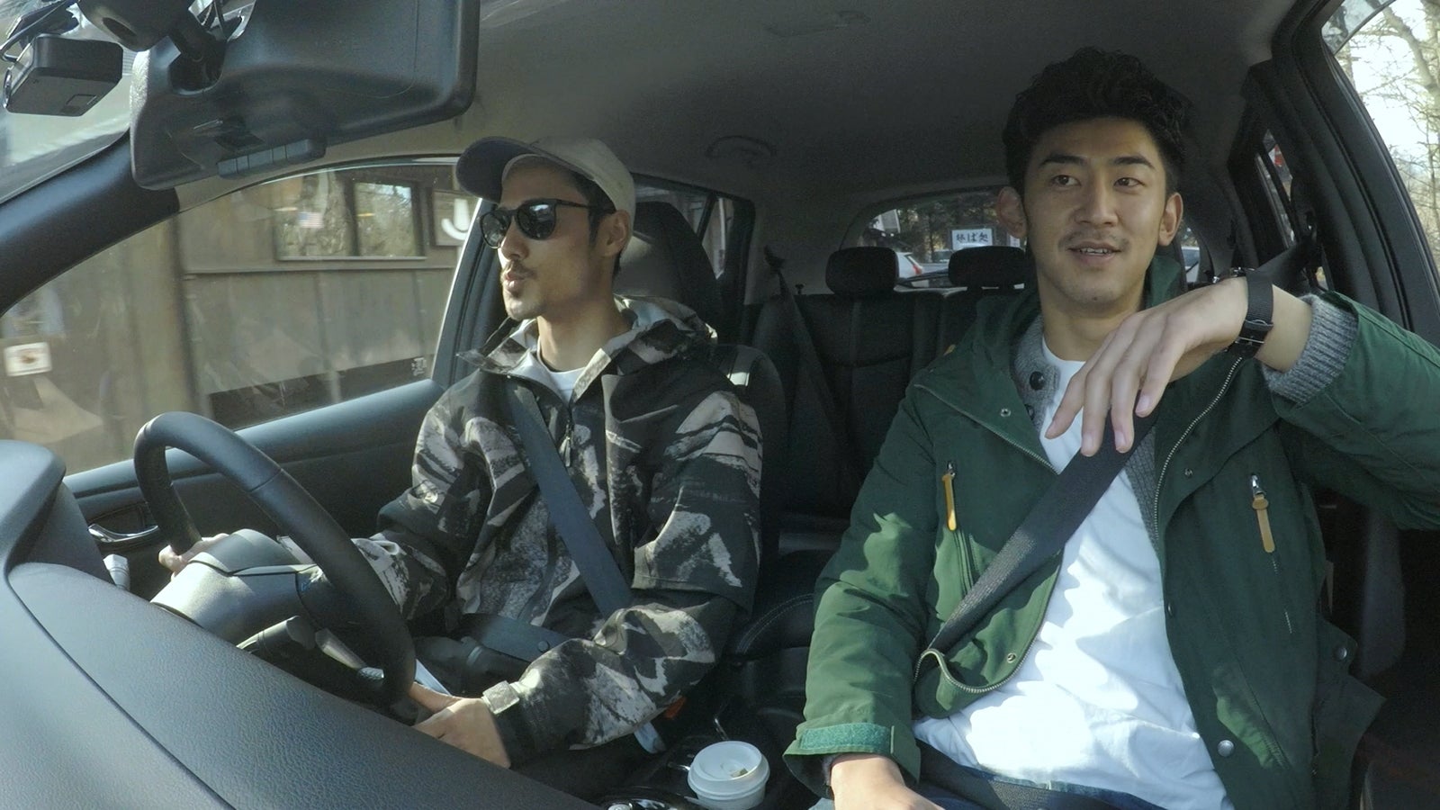 貴之、翔平 「TERRACE HOUSE OPENING NEW DOORS」14th WEEK（C）フジテレビ／イースト・エンタテインメント