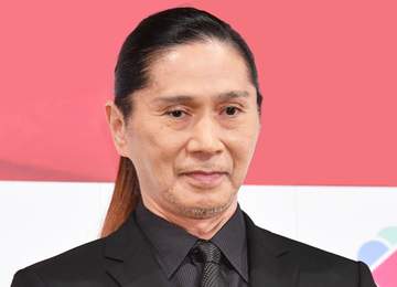 TRF、突然歌詞が飛びSAMが耳打ち＆DJ KOOが「イェーイ！」ネットもビックリ「口パクじゃないってこと」【テレ東音楽祭】
