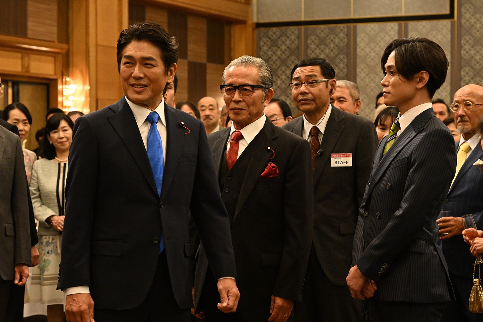 高橋克典、本田博太郎、田口浩正、玉城裕規 「罠の戦争」第1話より（C）カンテレ