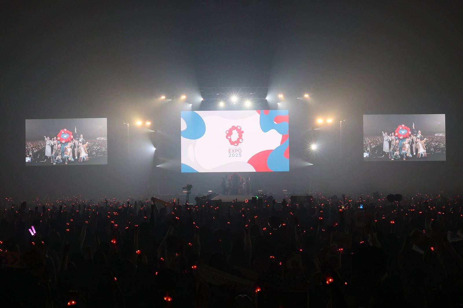 「EXPO 2025 SPECIAL STAGE」の様子（C）oomiya presents TGC WAKAYAMA 2024 by TOKYO GIRLS COLLECTION