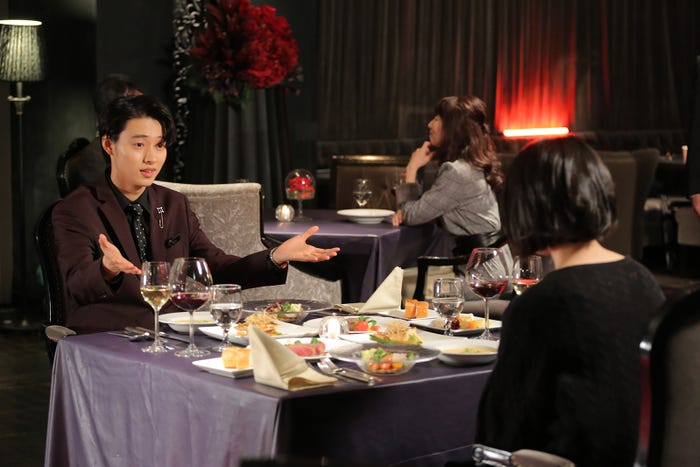 山崎賢人、門脇麦/「トドメの接吻」第3話より(C)日本テレビ