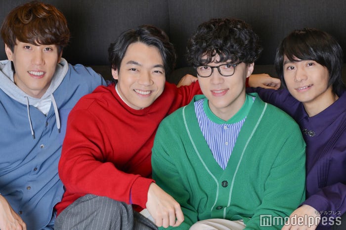 須貝駿貴、伊沢拓司、ふくらP、山本祥彰(C)モデルプレス/ヘアメイク:中山八恵/スタイリング:大瀧彩乃/ニット(伊沢)、シャツ(ふくらP)、ノーカラージャケット・パンツ(須貝):FRAPBOIS(フラボア)