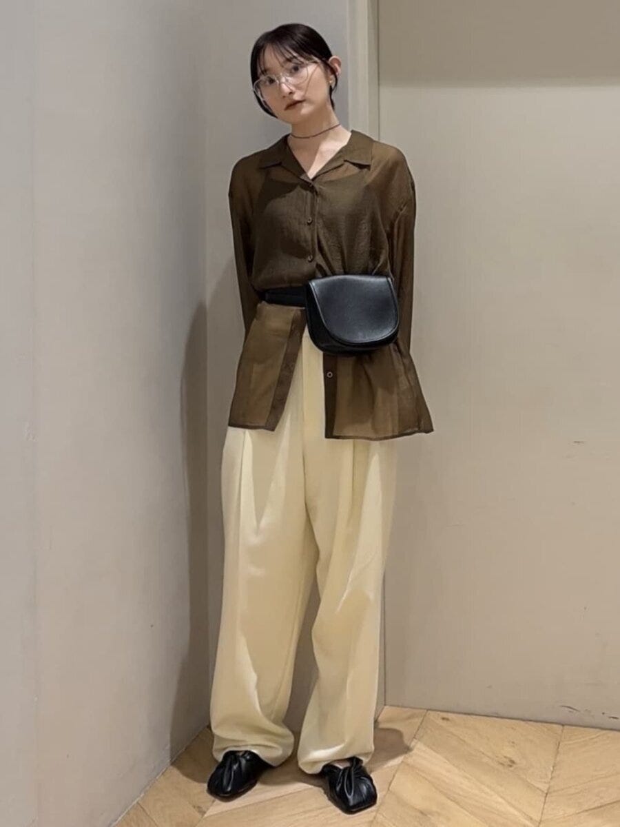 シアーシャツコーデ4