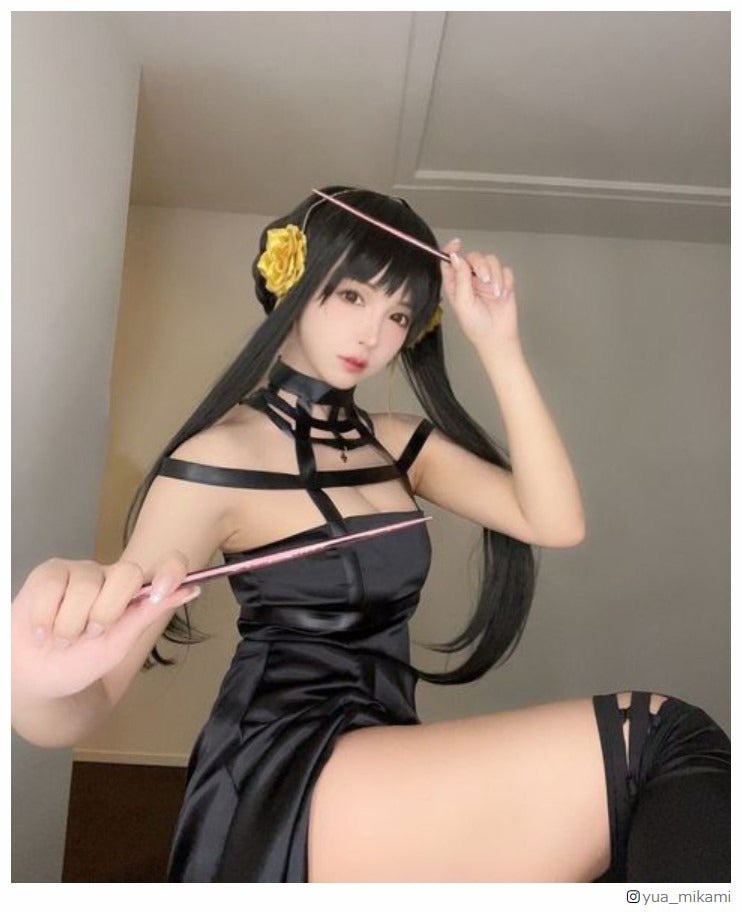 三上悠亜「SPY×FAMILY」ヨルのコスプレで抜群スタイル際立つ「ちょっと甘めのヨルさんになっちゃった」