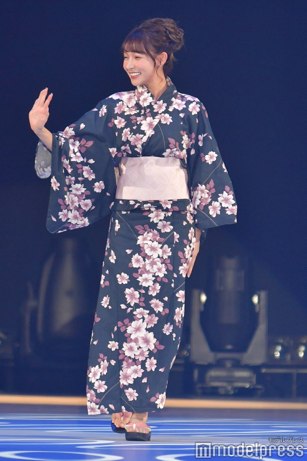 （C）モデルプレス