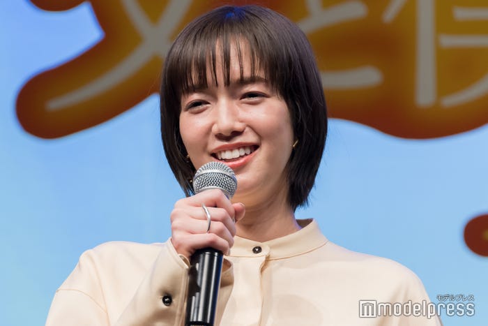 佐藤栞里(C)モデルプレス