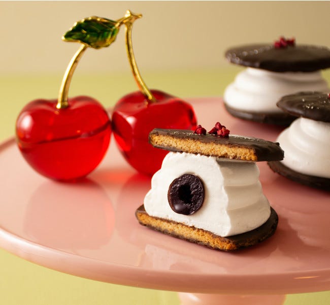 お取り寄せスイーツ バレンタインスイーツ お取り寄せスイーツ バレンタインスイーツ ベイクドマロウ・クリスタルチェリー