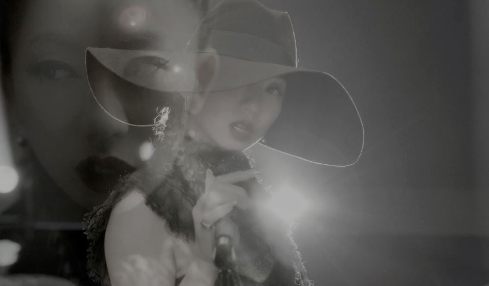 「Bassline」MVより（提供画像）