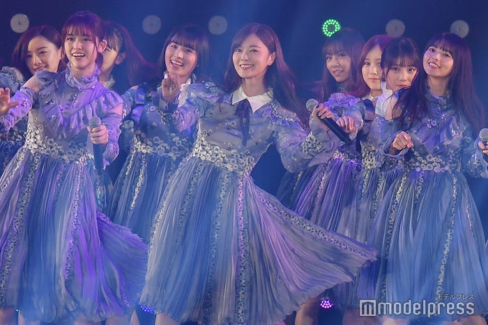 乃木坂46(C)モデルプレス