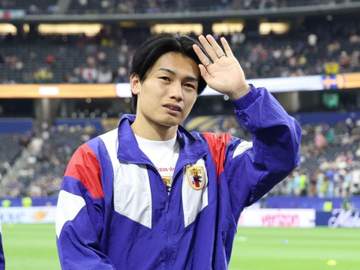 W杯上田綺世のモデル妻 4月誕生娘と家族で三重旅「オーラありすぎて一瞬で分かった」「可愛すぎる♥」「オーラすごかった！」目撃情報も