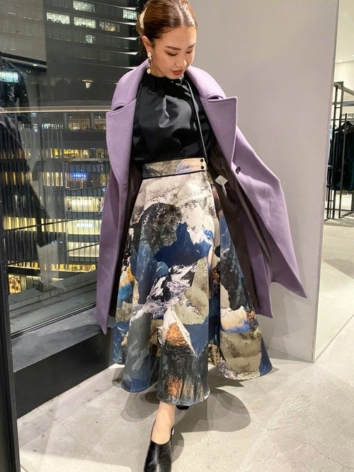 女性向けセミフォーマルの冬コーデ 準正装のアイテム選びのポイントをご紹介 モデルプレス