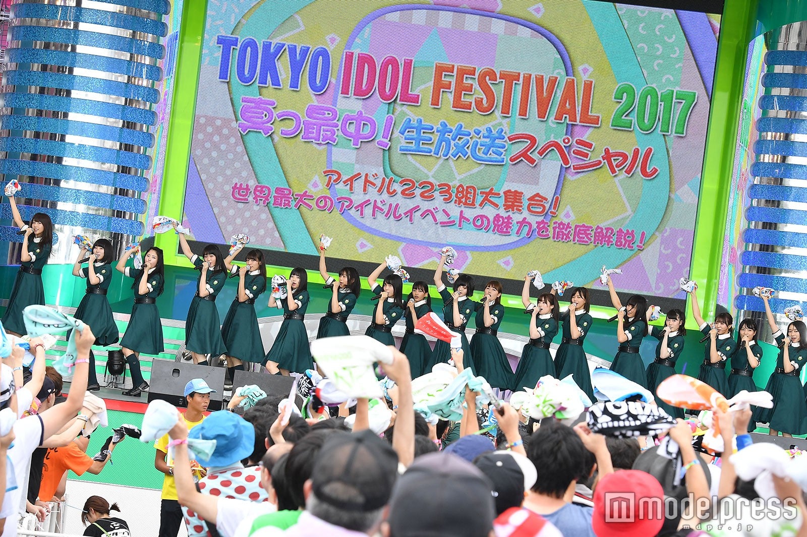 欅坂46（C）モデルプレス