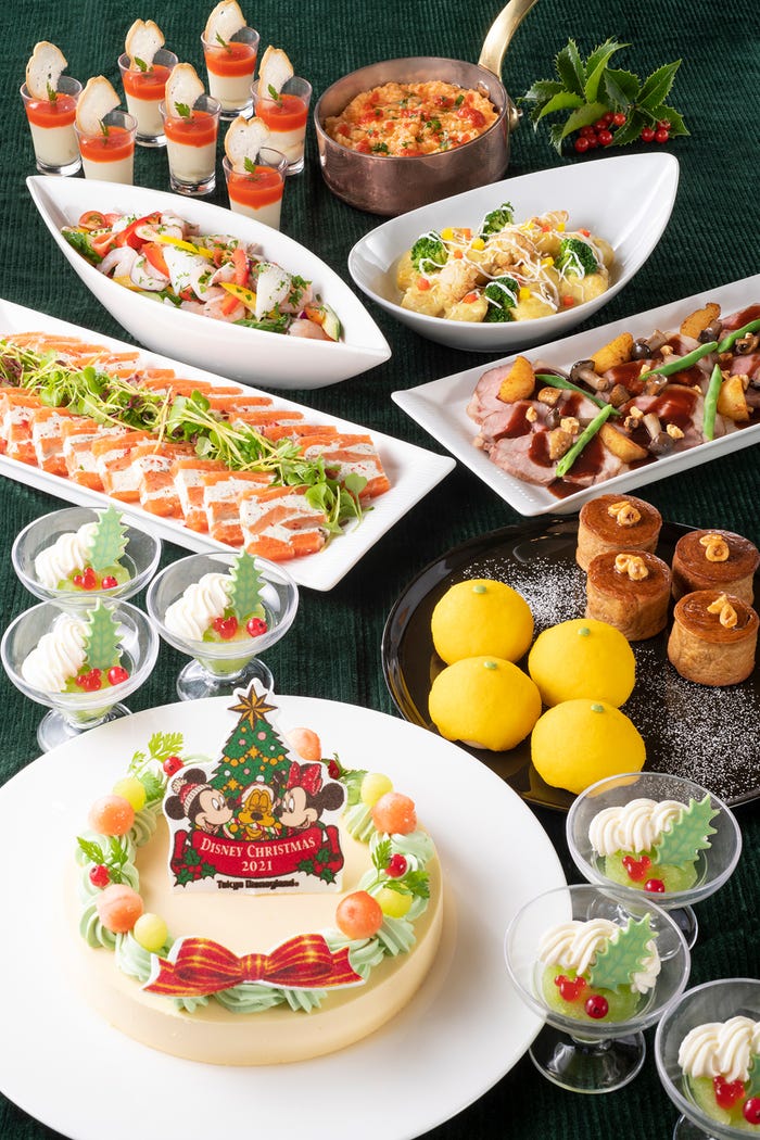 東京ディズニーランドホテル「シャーウッドガーデン・レストラン」ブッフェ(C)Disney