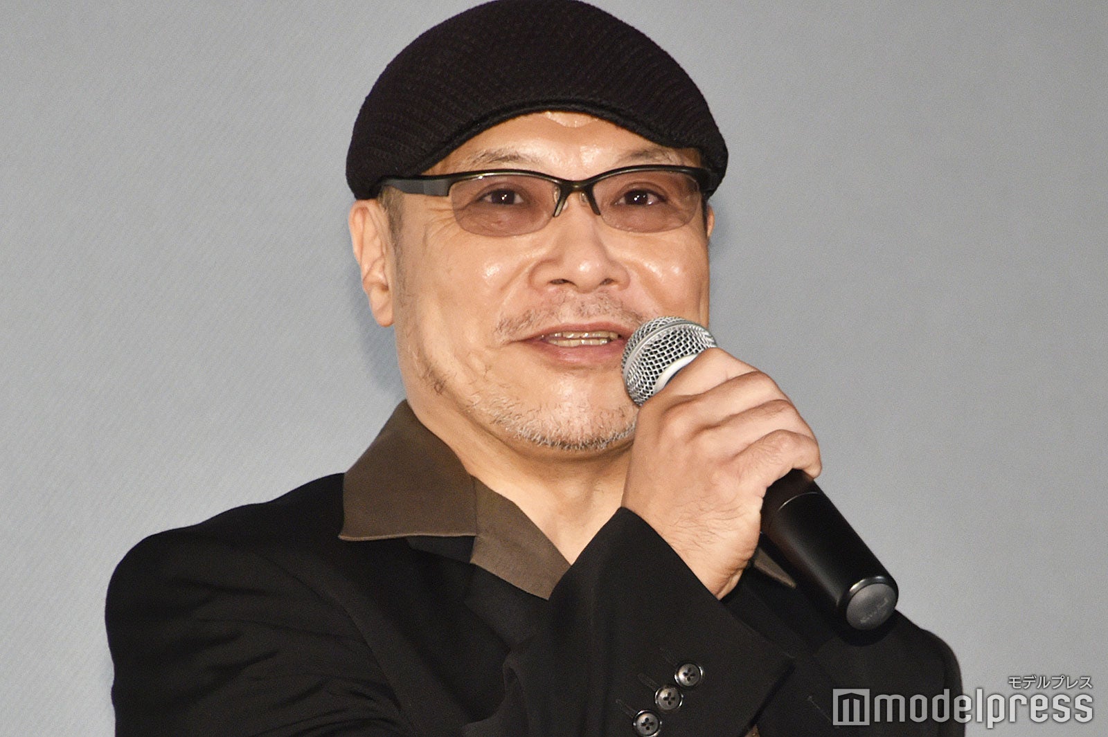 森岡利行監督 （C）モデルプレス