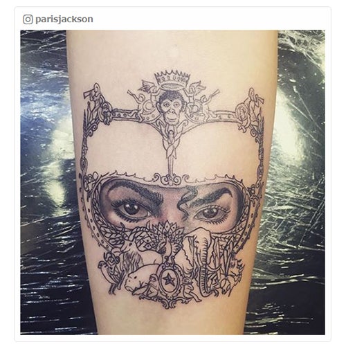 マイケル ジャクソン娘パリス 父の顔をタトゥーで刻み込む モデルプレス