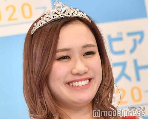 大型グラビア新人オーディション、20歳の女性社長・冨樫真凜さんがグランプリ<グラビアネクスト>