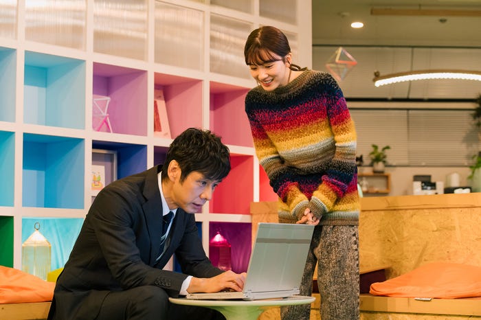 西島秀俊、永野芽郁 (C)TBS