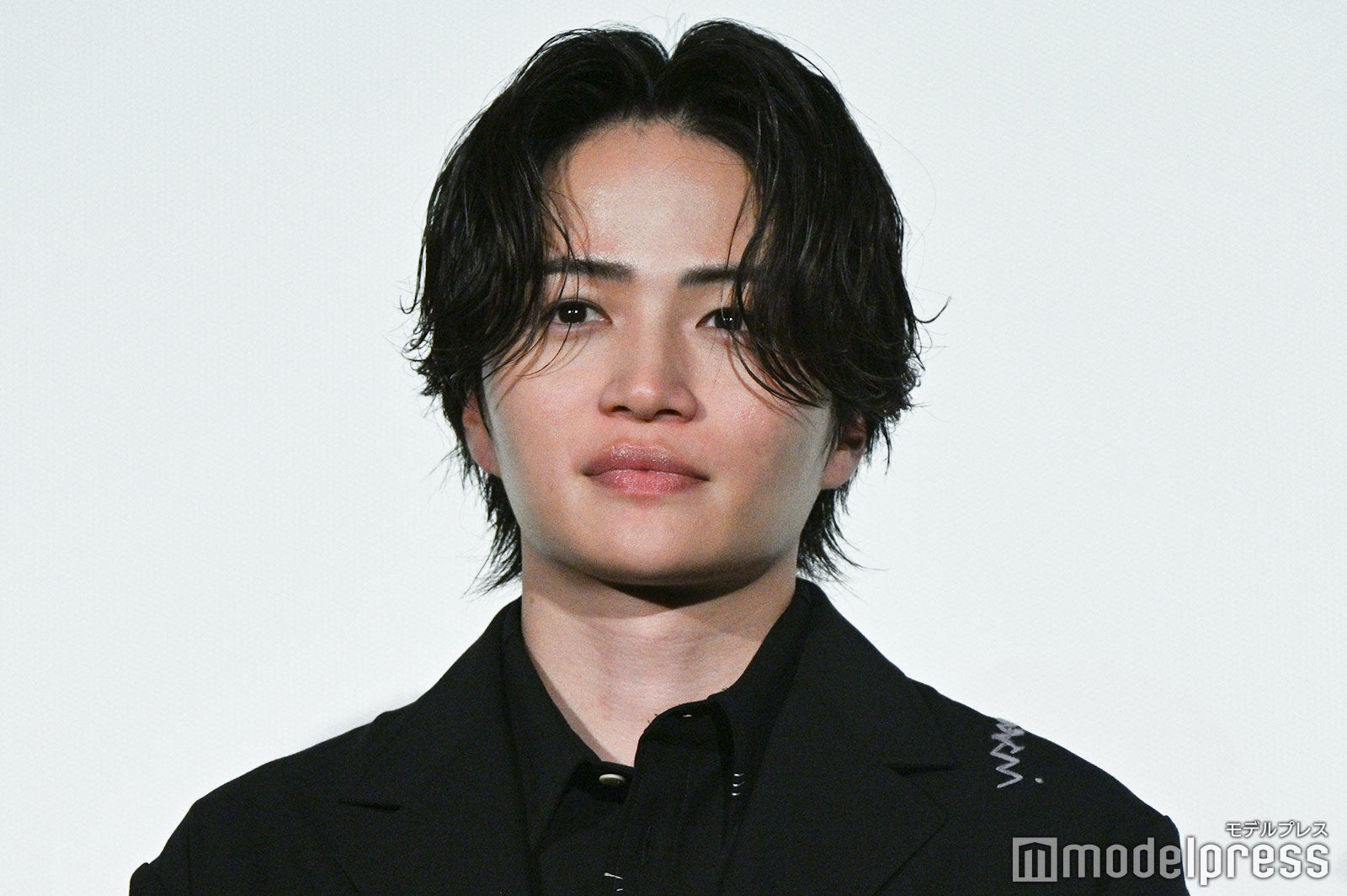 あいみみで大森元貴を意識した菊池風磨（C）モデルプレス