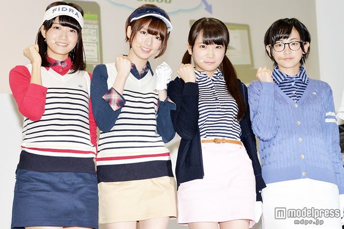 (左から)深川麻衣、橋本奈々未、秋元真夏、生駒里奈