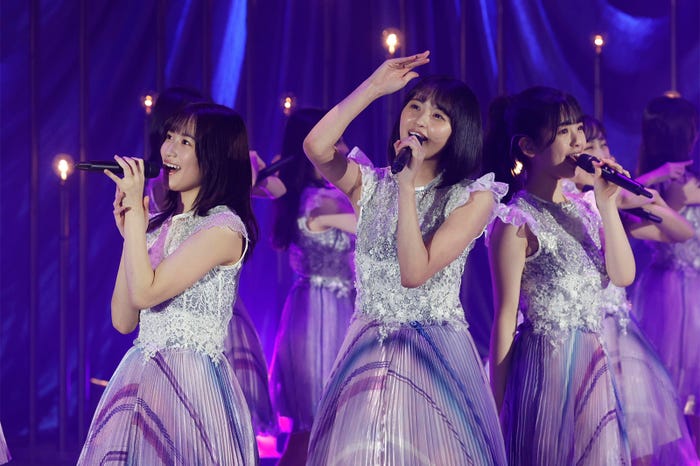 掛橋沙耶香、遠藤さくら、筒井あやめ/乃木坂46・4期生「乃木坂46 4期生ライブ2020」(提供写真)