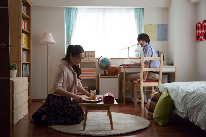 仲間由紀恵、遠藤健慎/「明日の約束」第8話より(画像提供:関西テレビ)