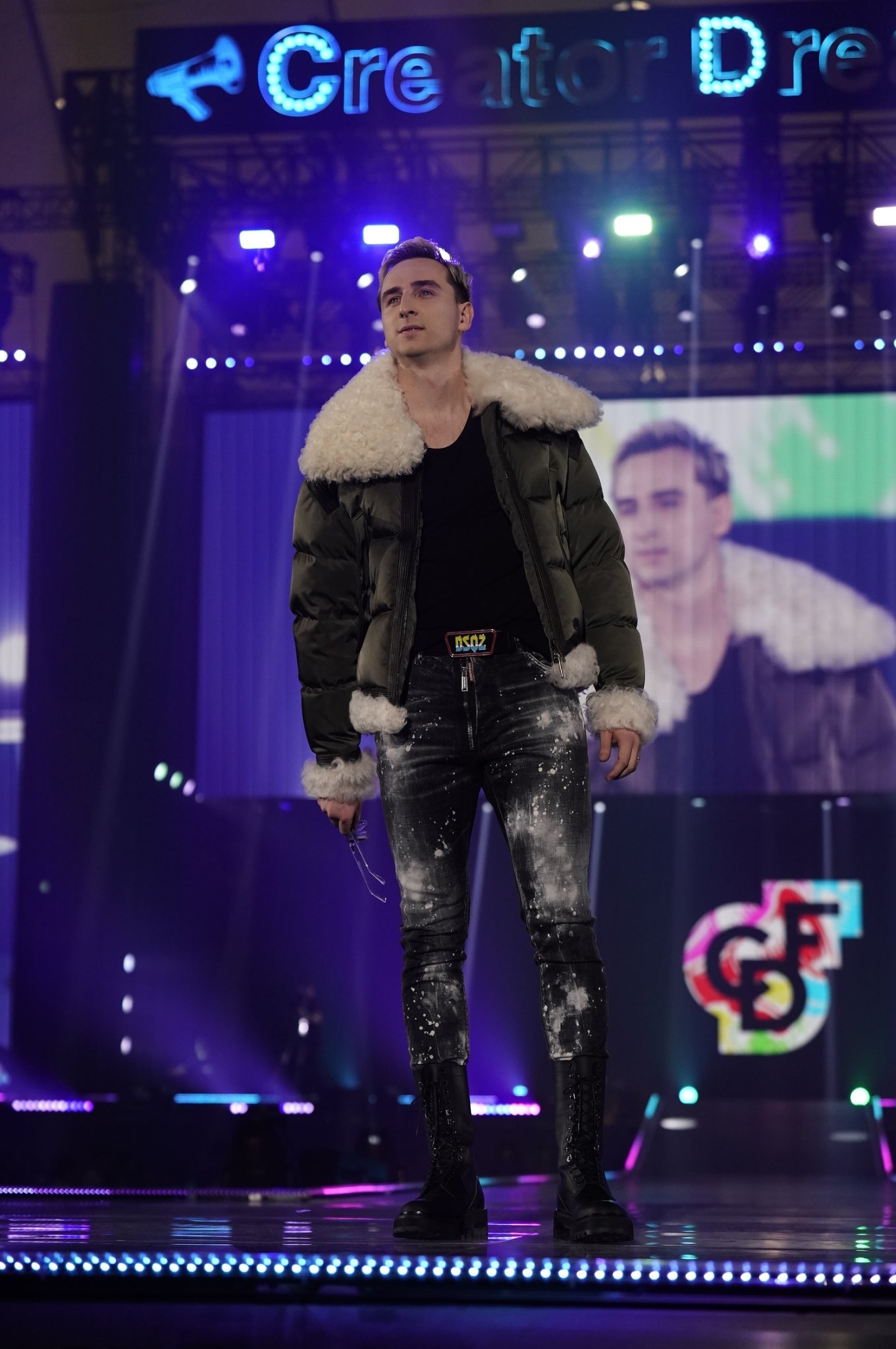 サワ（C）上飯坂 一