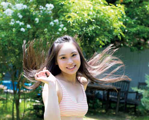 HKT48豊永阿紀、水着で純白ボディ開放