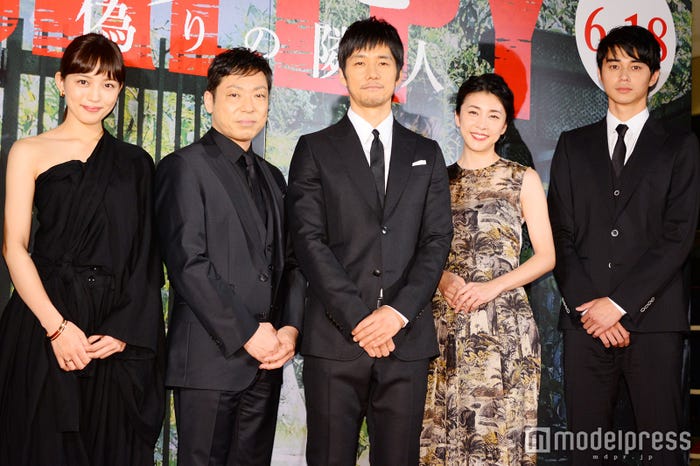 (左から)川口春奈、香川照之、西島秀俊、竹内結子、東出昌大(C)モデルプレス