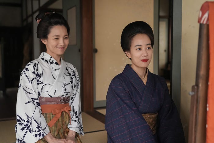 国仲涼子、石橋静河「ブラッサム」第12話(C)NHK