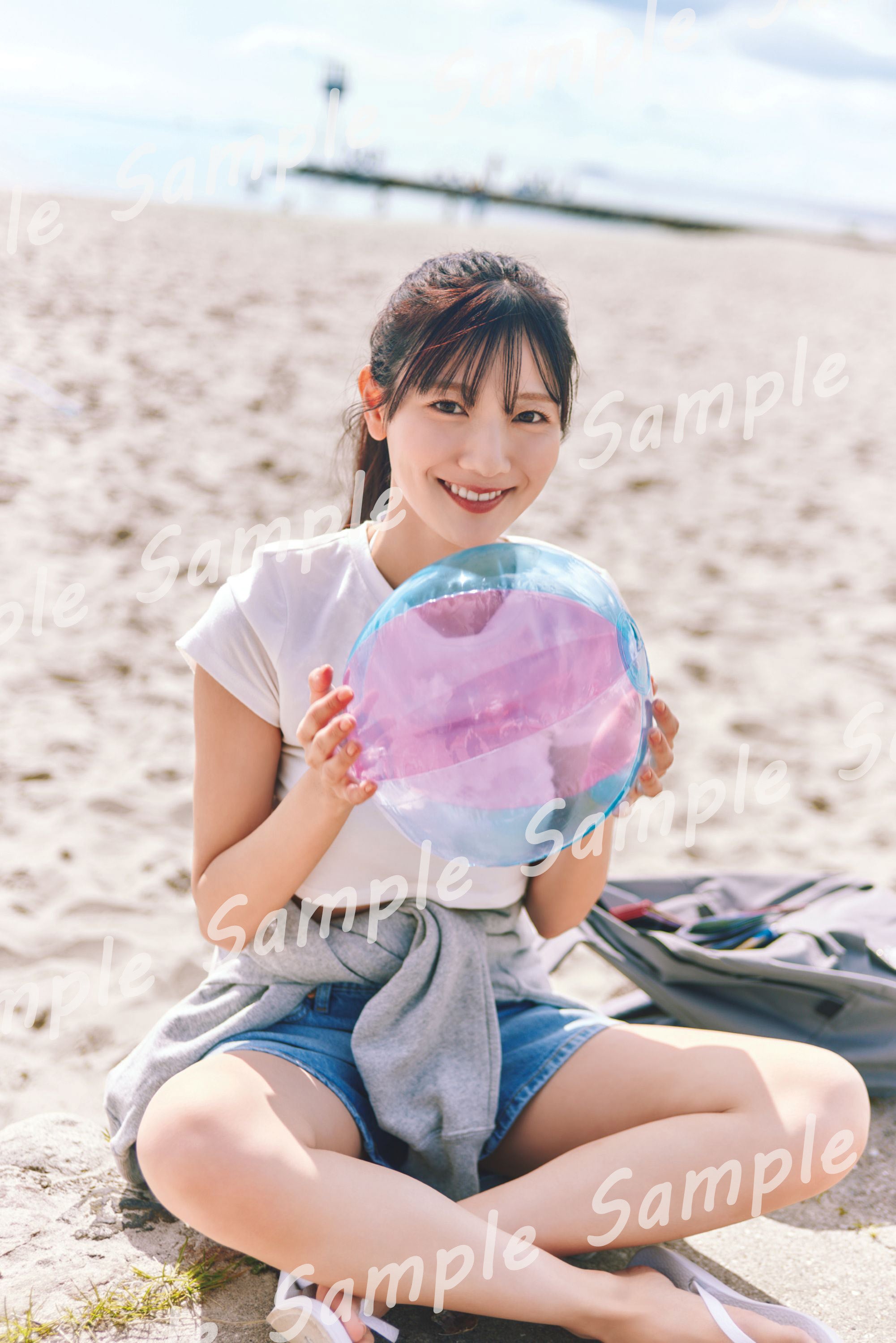 河田陽菜2nd写真集「テイクオフ」コーチャンフォーポストカード 撮影／SAKAI DE JUN