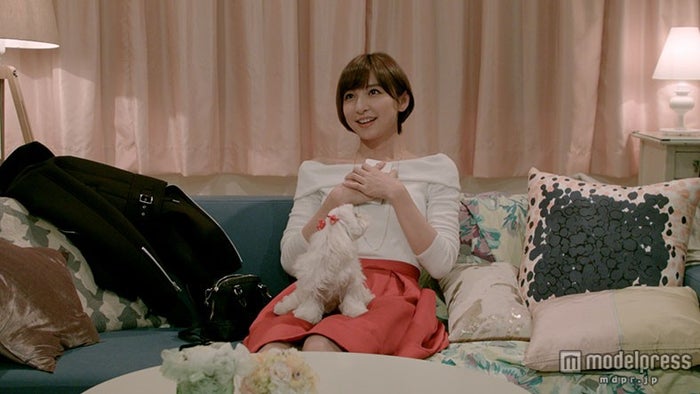 篠田麻里子が泣いた ありのままの姿を公開 モデルプレス