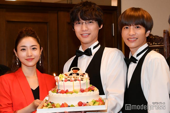 (左から)石原さとみ、福士蒼汰、志尊淳(C)モデルプレス