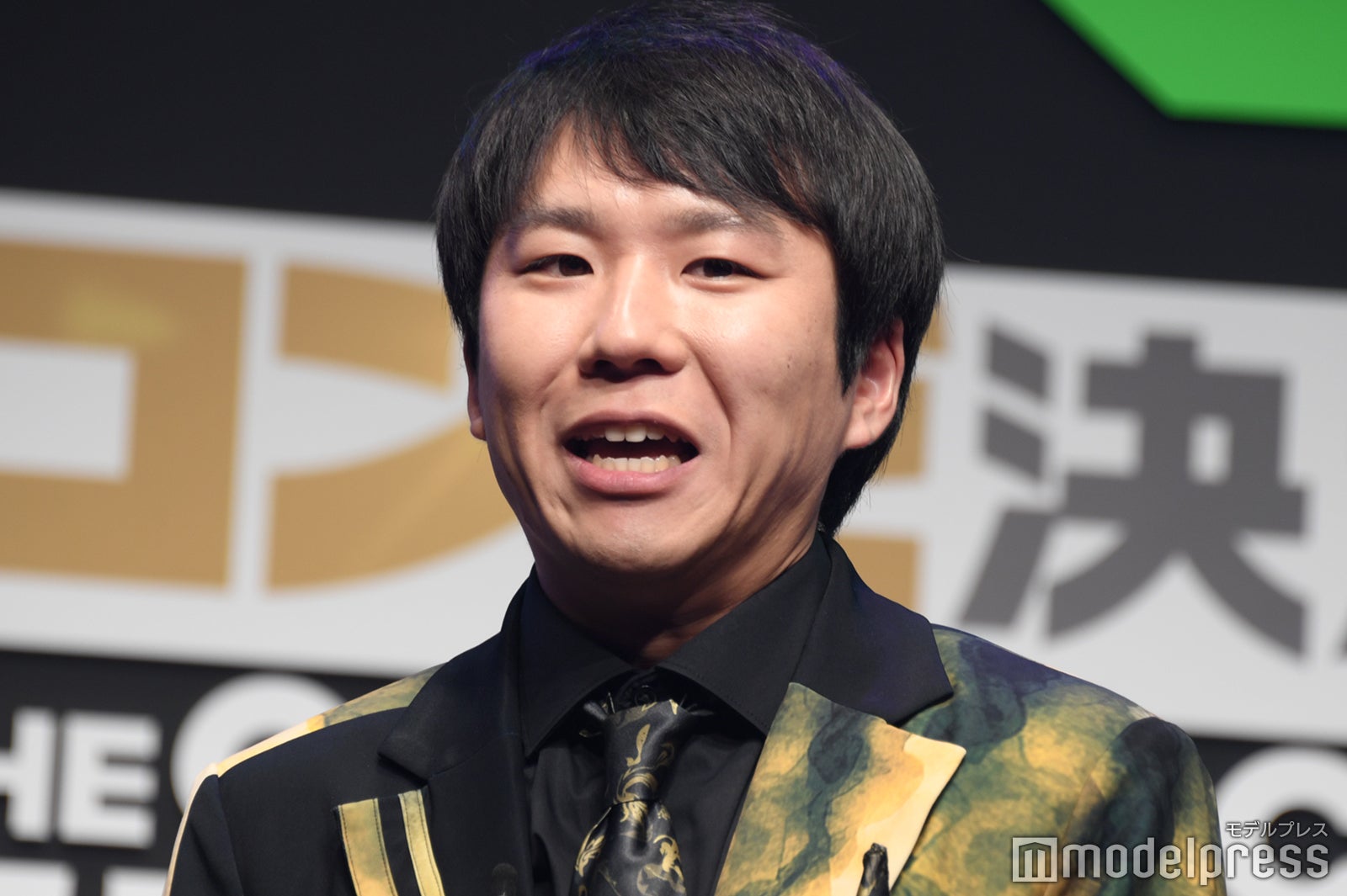 秋山寛貴（C）モデルプレス