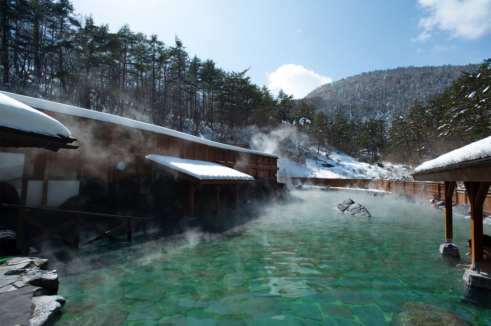西の河原露天風呂／画像提供：（一社）草津温泉観光協会
