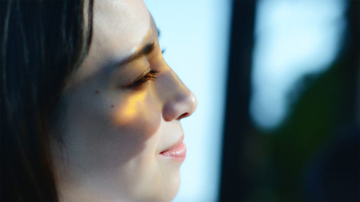 中条あやみ/新CM「夏の影」篇より(提供写真)