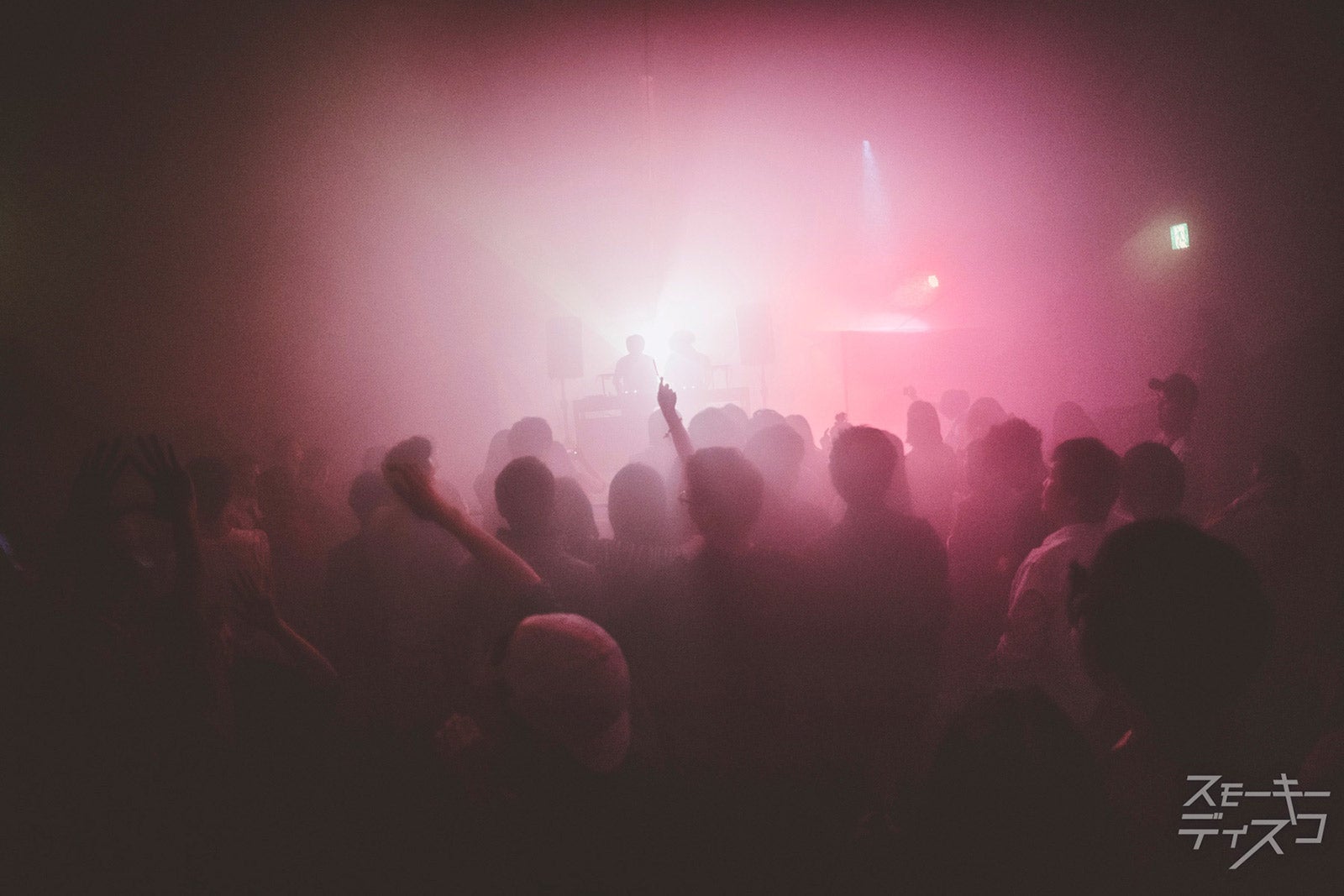 メインフロア／画像提供：アフロ＆コー