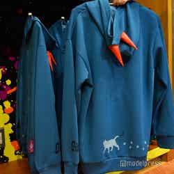 パーカー(C)モデルプレス