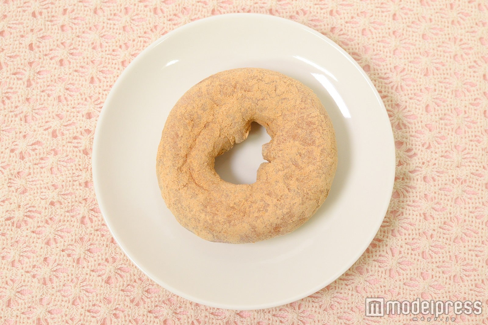 オイルカットドーナツ きなこ（C）モデルプレス