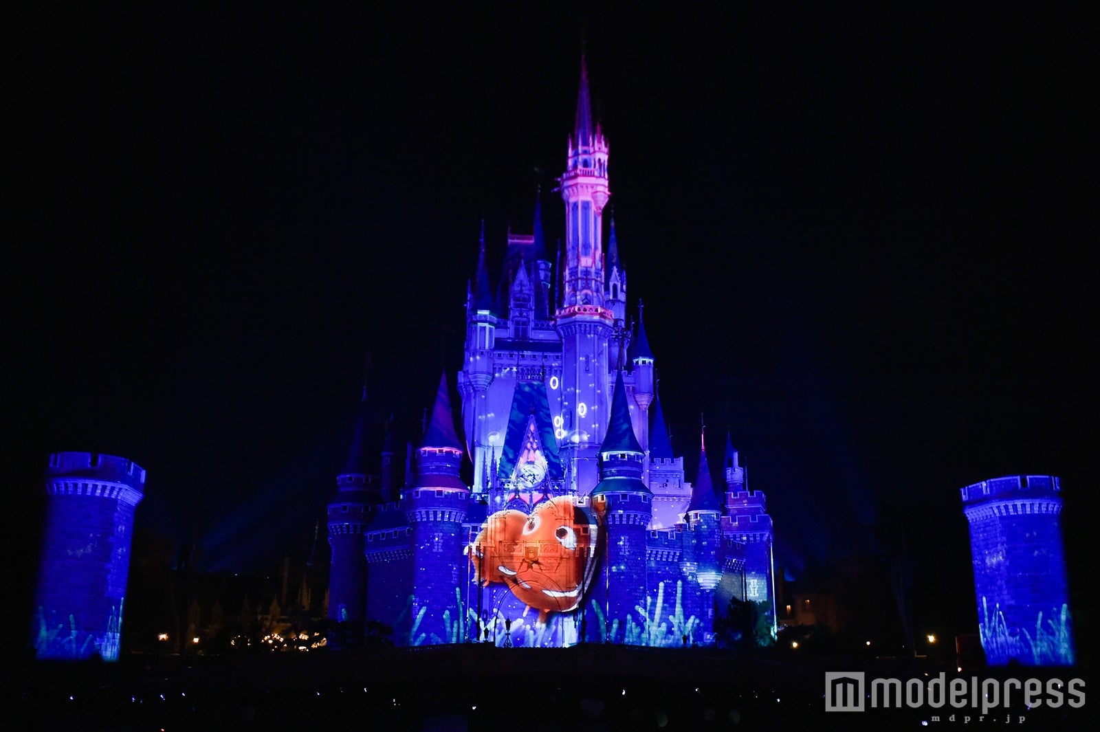 新キャッスルプロジェクション「ディズニー・ギフト・オブ・クリスマス」（C）モデルプレス（C）Disney