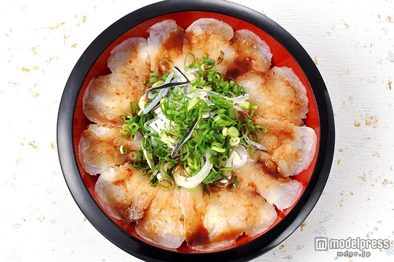 【ふぐ刺しぶっかけ丼】ふぐの河久（山口）