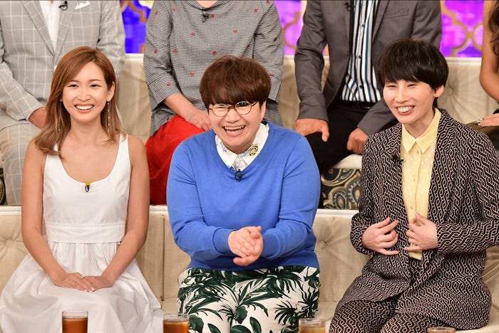 紗栄子とハリセンボン(C)TBS