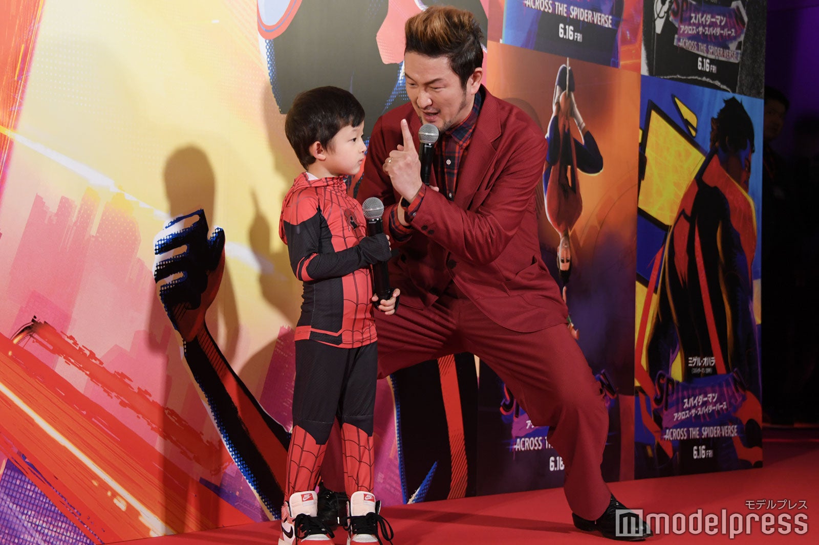 小川陽喜くん、中村獅童（C）モデルプレス