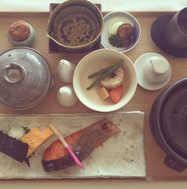 和食を堪能/Miranda kerr Instagramより