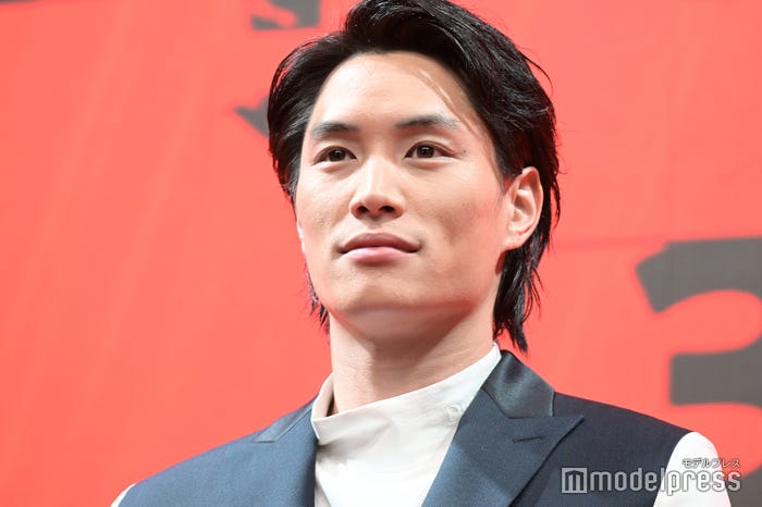 鈴木伸之(C)モデルプレス