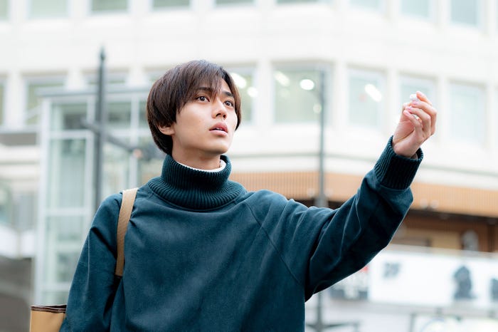 永瀬廉/「夕暮れに、手をつなぐ」第1話より(C)TBS