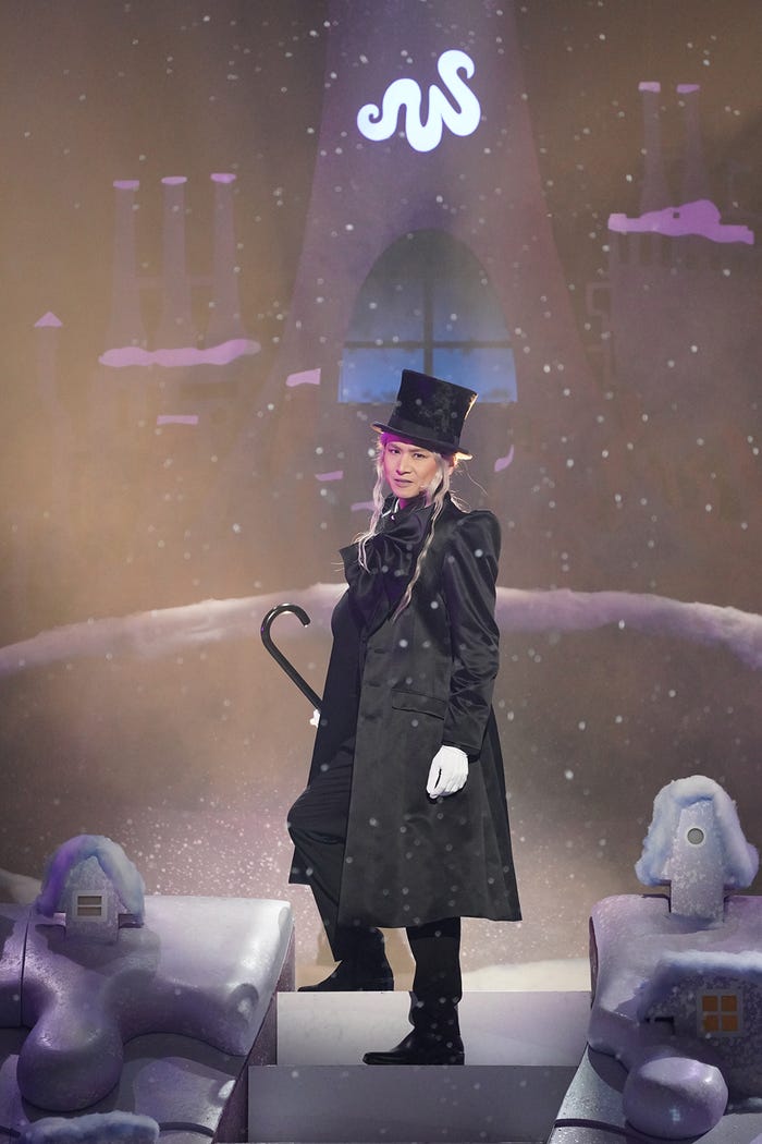 堂本光一「チャーリーとチョコレート工場」日本初演舞台写真(提供写真)