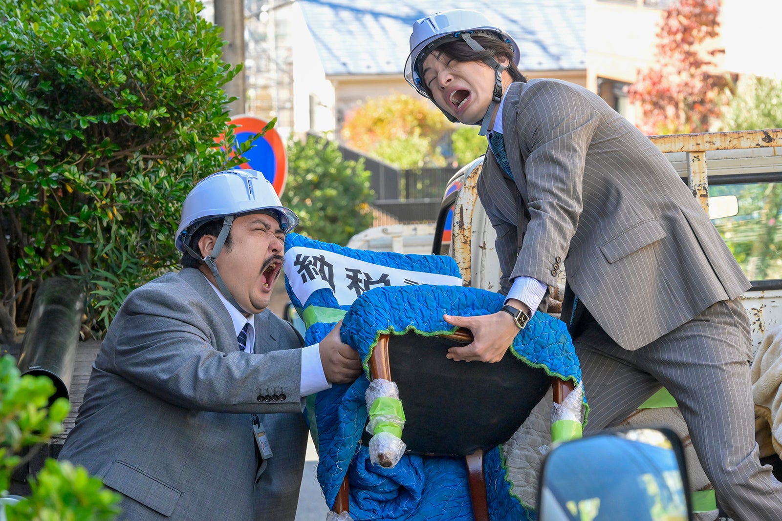 鈴木もぐら、菊池風磨『ゼイチョー ～「払えない」にはワケがある～』第6話より（C）日本テレビ