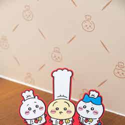 ラバースマホスタンド2,530円(C)nagano